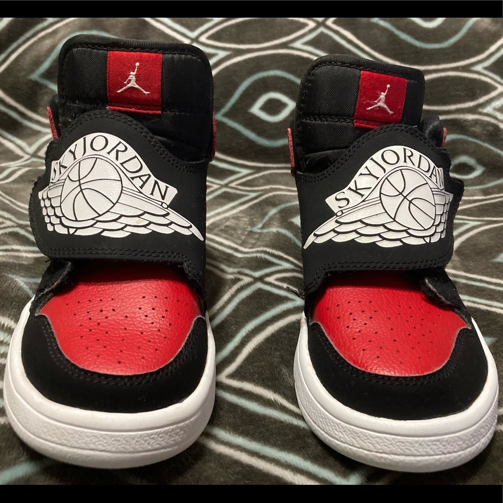 Nike Kid’s Sky Jordan 1